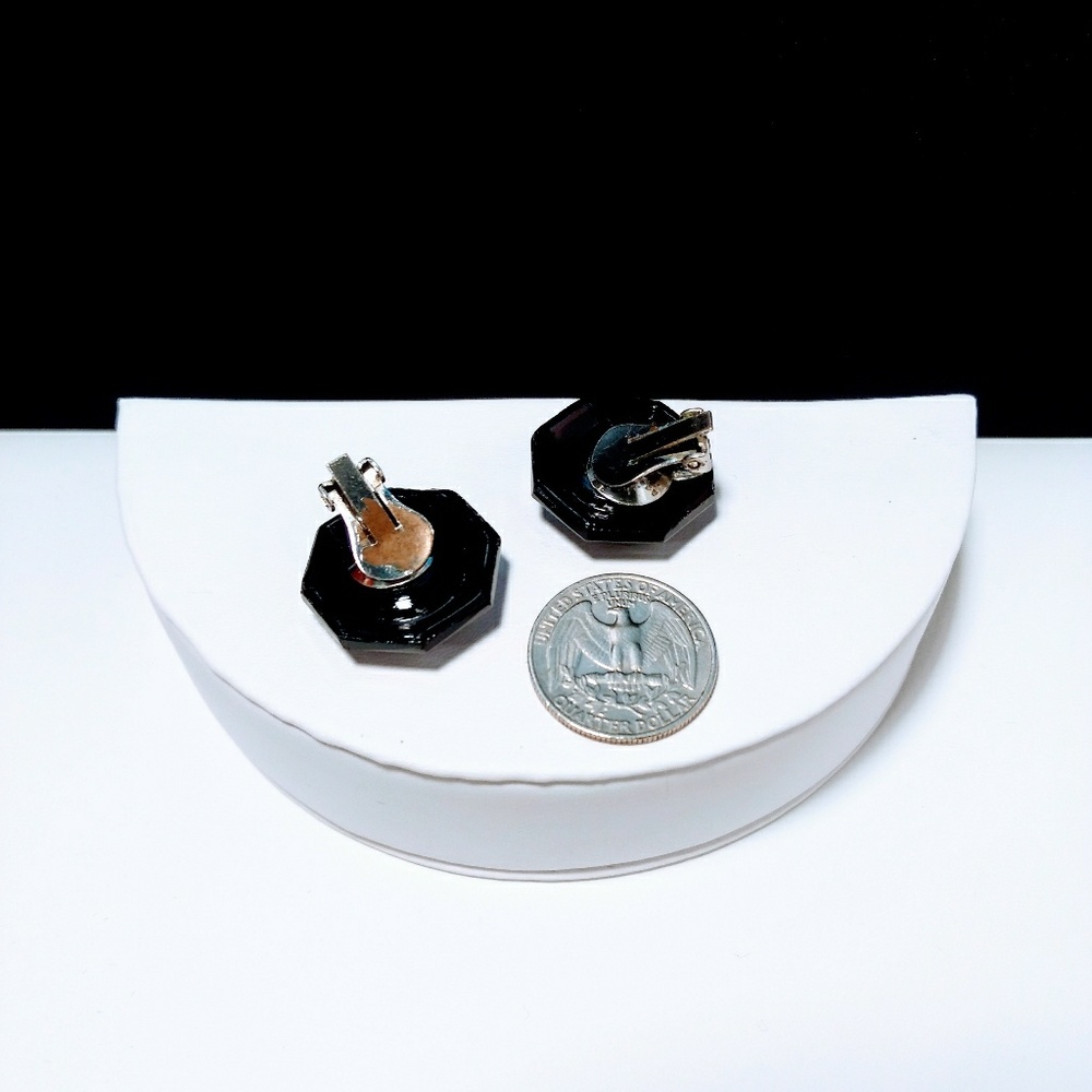 💘 Vtg. Black Checkerboard Faceted Earrings - Picture 7 of 7